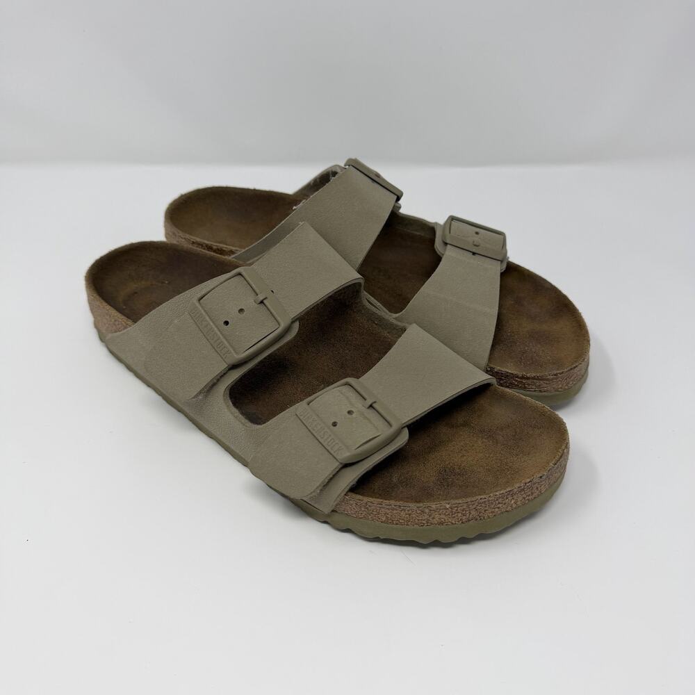 Birkenstock Arizona Taupe Sandals Size 40 (US 9–9.5)